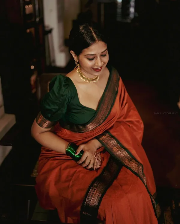 ORANGE_GREEN_PURE_BANARASI_SAREE